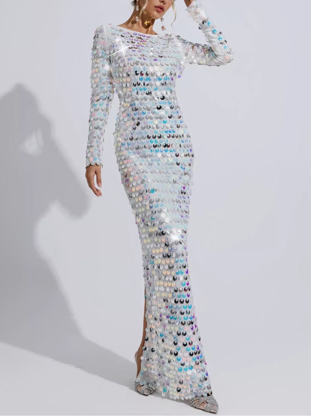 Latiste by Amy White Iridescent Sequin Open Back Maxi Gown M Mermaid Formal